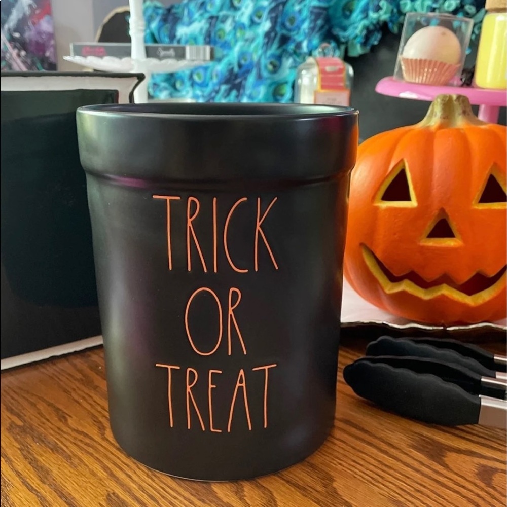 NEW RAE DUNN TRICK OR TREAT CANISTER